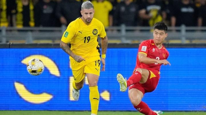  马来西亚违规归化风波，越南队喜获亚洲杯门票。 体育新闻