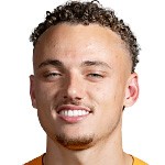  诺阿-朗欧冠遭遇意外；手指严重受伤后接受手术；社交媒体轻松回应。 体育新闻