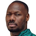  塞内加尔主帅携奖杯现身军事基地；RMC澄清，此举源于夺冠庆典。 体育新闻