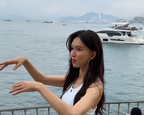  户外运动场景的体态解码：从明星演化逻辑看自律的边际效应 IT技术