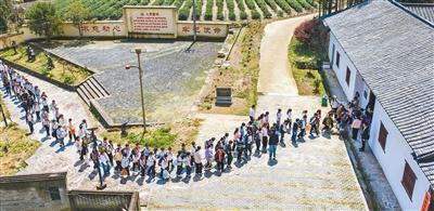  数字化技术重塑红色文化传播路径：沉浸式体验的深度实践 IT技术