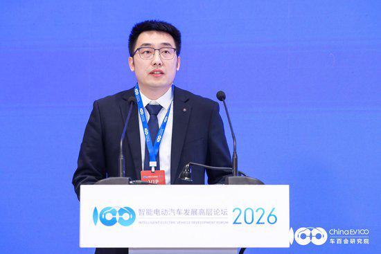 【技术深度】一体化压铸：撬动新能源汽车万亿产业链的结构性革命 汽车科技