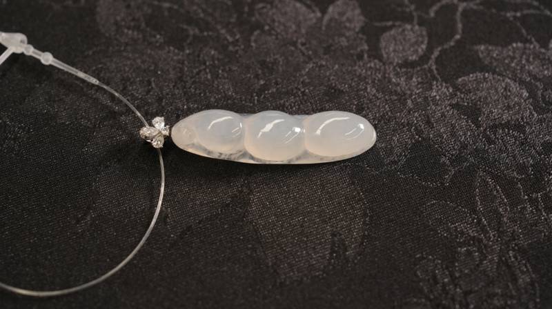  翡翠种水深度解析：晶体结构与透明度的科学关系 时尚用品