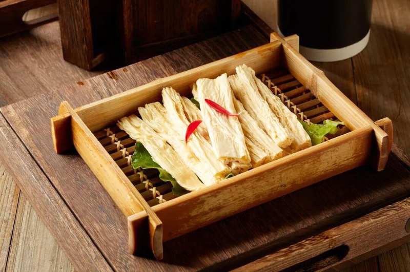  【成分解密】豆制品蛋白质密度深度测评：豆皮登顶背后的营养逻辑 健康养生