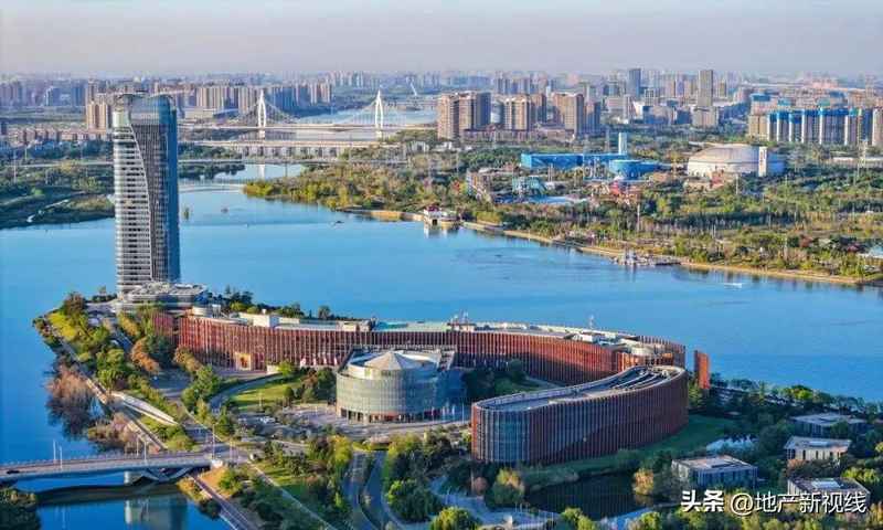  从“政企合一”到“文旅聚焦”：曲江新区转型的深层逻辑与资产配置策略 房产家居